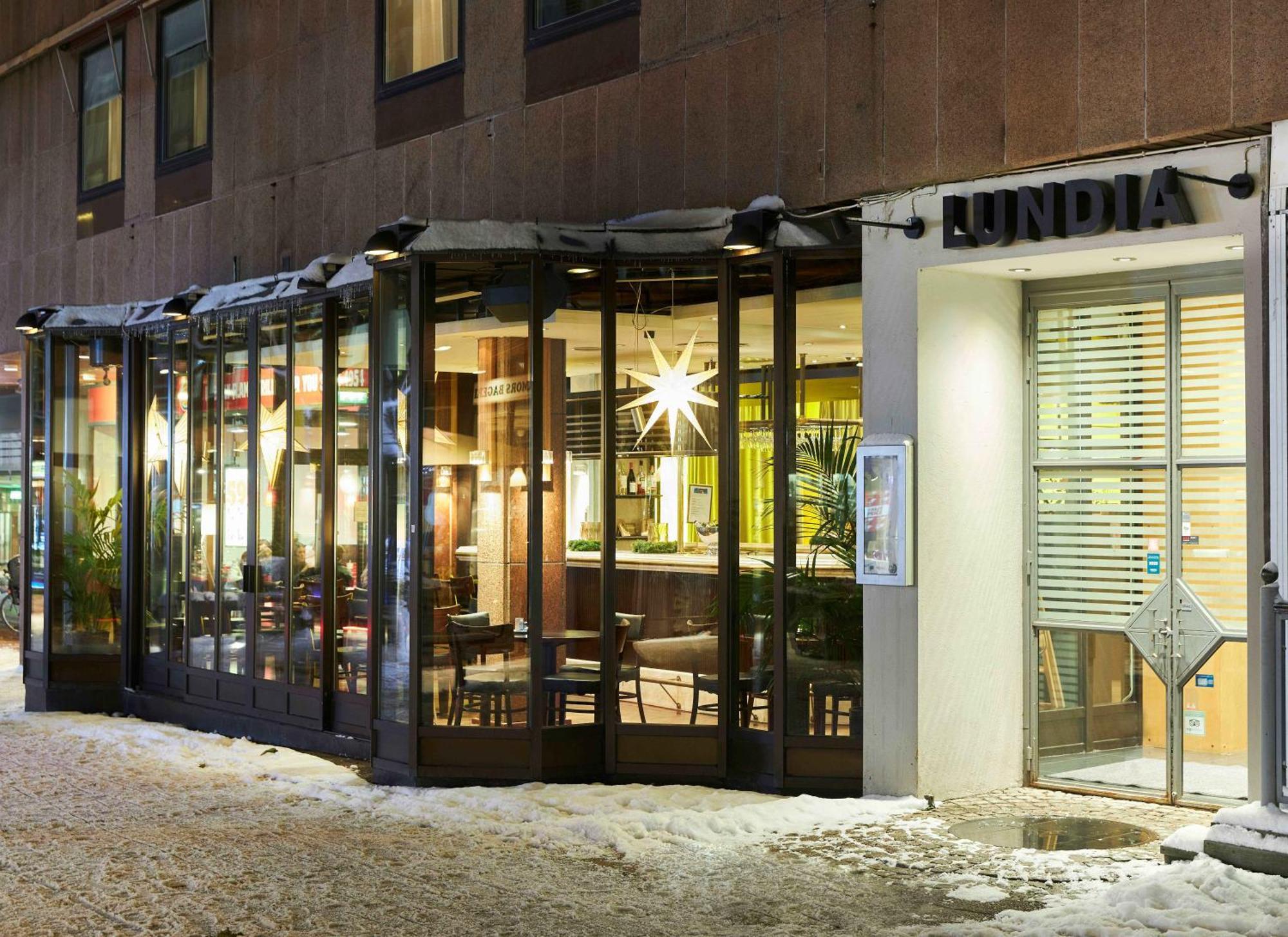 Hotel Lundia Экстерьер фото